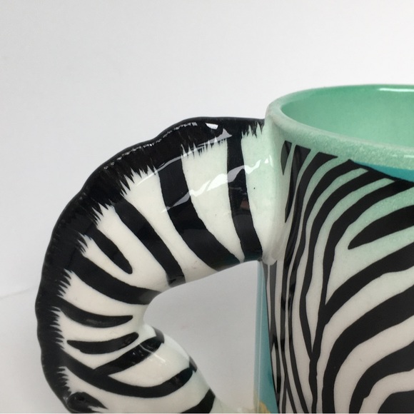 Zebra Mug Neck Handle Black White Green Ceramic Vintage 1988 Five and Dime Cup - Picture 10 of 15